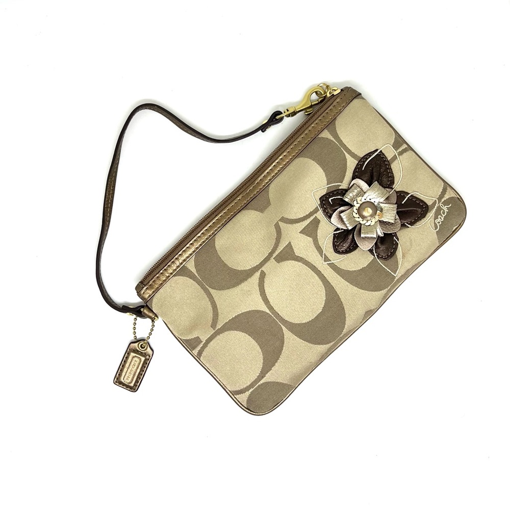 Coach Floral Signature C Wristlet